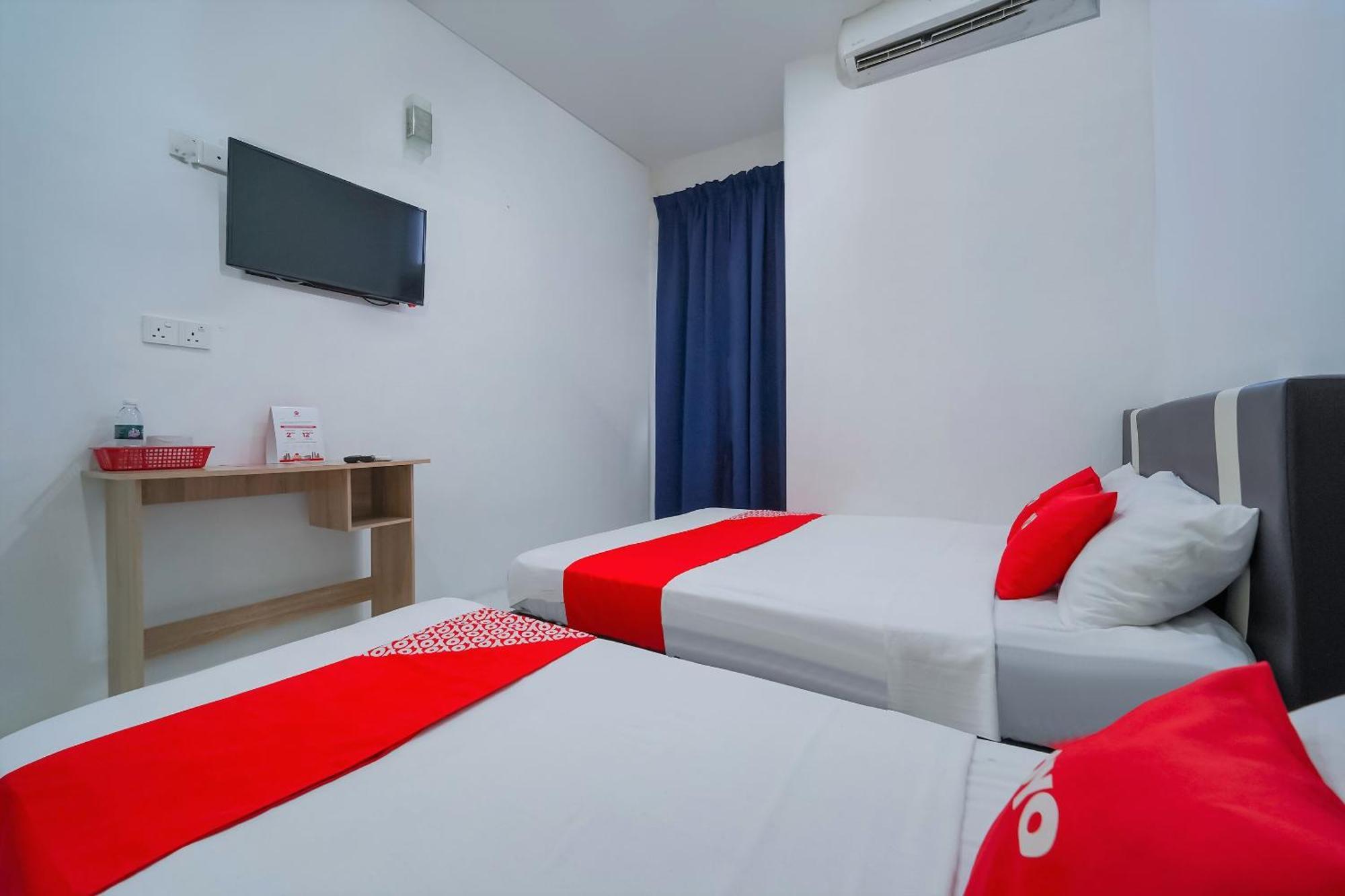 OYO 89820 Sp Berlian Inn Sungai Petani Buitenkant foto